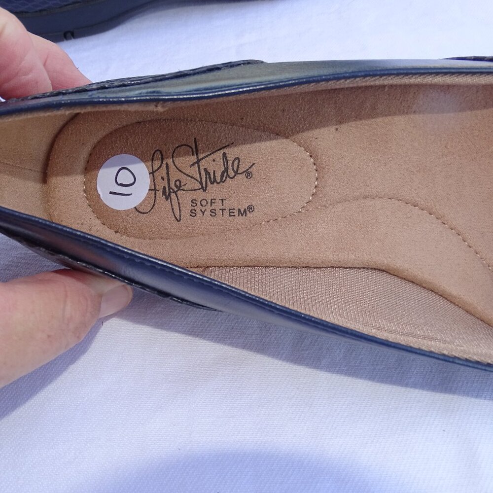 Life Stride Women's Deja Vu Ballet Flat Navy Size 10M - Picture 5 of 10